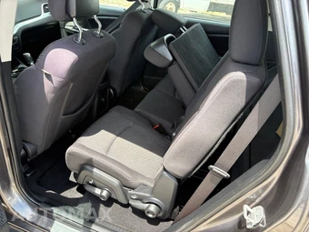 2015 Dodge Journey American Value Pkg - miniatura 8