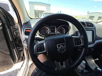 2015 Dodge Journey Crossroad – miniatura 10