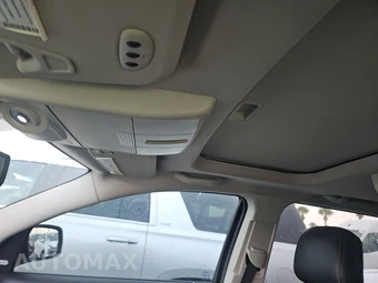 2015 Dodge Journey R/T – miniatura 18