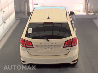 2015 Dodge Journey R/T – miniatura 5