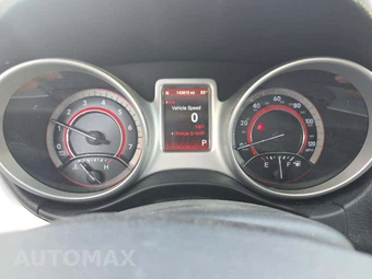 2015 Dodge Journey R/T - miniatura 9