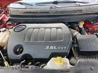 2015 Dodge Journey R/T – miniatura 15