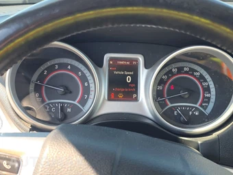 2015 Dodge Journey R/T - miniatura 12