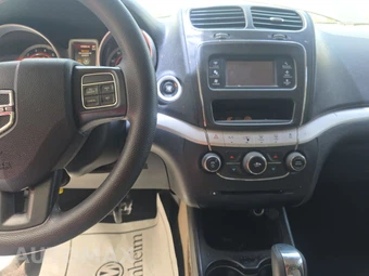 2015 Dodge Journey SXT – miniatura 11