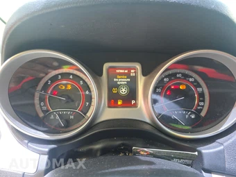 2015 Dodge Journey SXT – miniatura 12