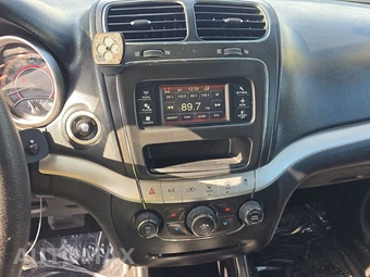 2015 Dodge Journey SXT - miniatura 11