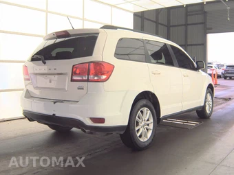 2015 Dodge Journey SXT – miniatura 4