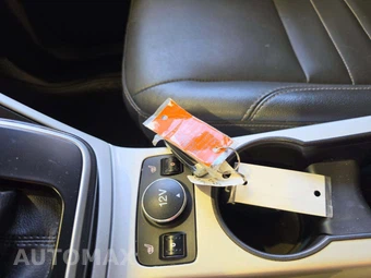 2015 Ford C-MAX Energi SEL - miniatura 8