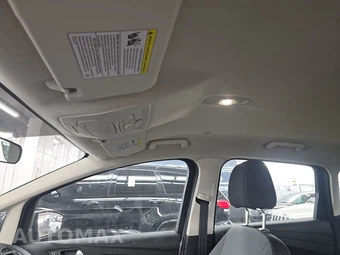 2015 Ford C-MAX Hybrid SE – miniatura 19