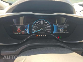 2015 Ford C-MAX Hybrid SE – miniatura 9