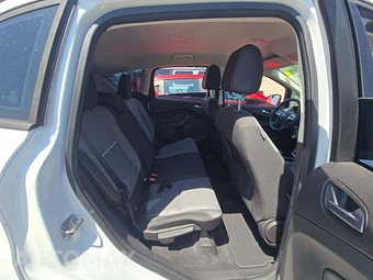 2015 Ford C-MAX Hybrid SE - miniatura 16