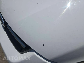 2015 Ford C-MAX Hybrid SE - miniatura 23