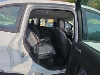 2015 Ford C-MAX Hybrid SE - miniatura 16