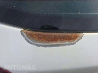 2015 Ford C-MAX Hybrid SE - miniatura 24