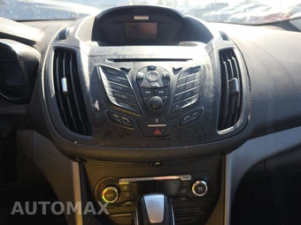 2015 Ford C-MAX Hybrid SE - miniatura 11
