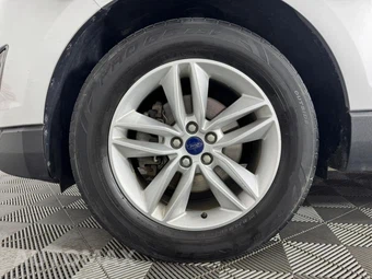 2015 Ford Edge SEL - miniatura 41