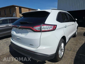 2015 Ford Edge SEL – miniatura 3