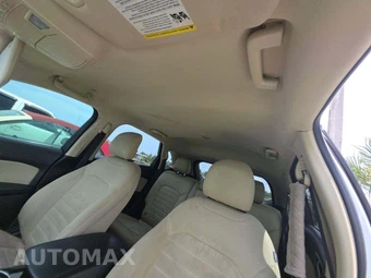 2015 Ford Edge SEL - miniatura 11