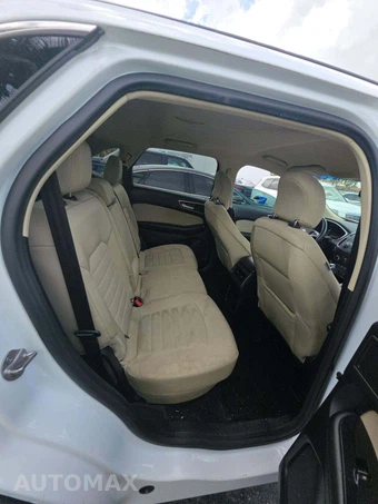 2015 Ford Edge SEL - miniatura 16