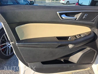 2015 Ford Edge SEL – miniatura 9