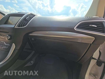 2015 Ford Edge SEL – miniatura 16