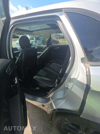 2015 Ford Edge Sport – miniatura 13
