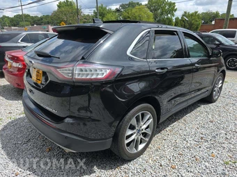 2015 Ford Edge Titanium – miniatura 3