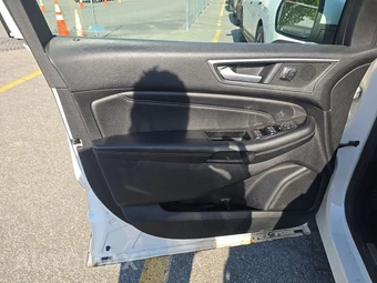 2015 Ford Edge Titanium - miniatura 9