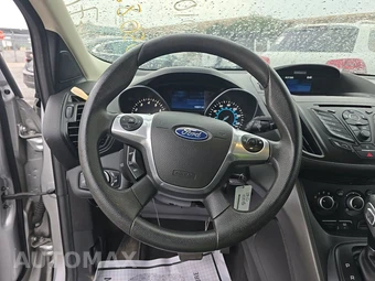 2015 Ford Escape S – miniatura 10