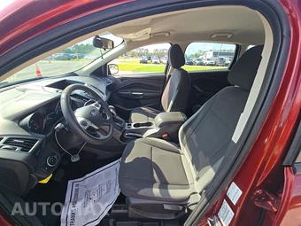 2015 Ford Escape S - miniatura 7