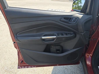 2015 Ford Escape S - miniatura 9