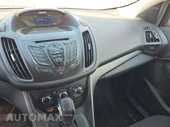 2015 Ford Escape S – miniatura 11