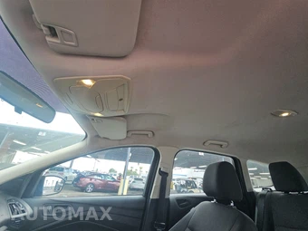 2015 Ford Escape S – miniatura 18