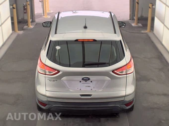 2015 Ford Escape S – miniatura 5
