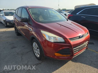 2015 Ford Escape S – miniatura 3