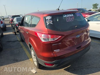 2015 Ford Escape S – miniatura 4