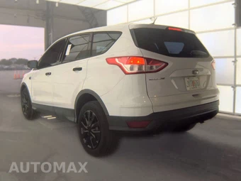 2015 Ford Escape S – miniatura 6