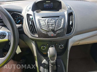 2015 Ford Escape SE – miniatura 10