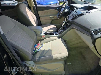 2015 Ford Escape SE – miniatura 18