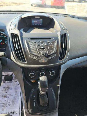 2015 Ford Escape SE – miniatura 10