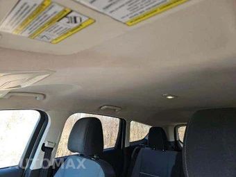 2015 Ford Escape SE – miniatura 11