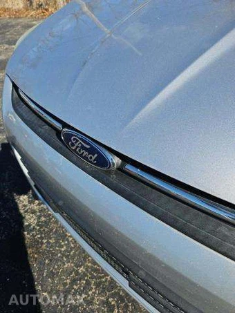 2015 Ford Escape SE – miniatura 21
