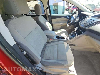 2015 Ford Escape SE – miniatura 18