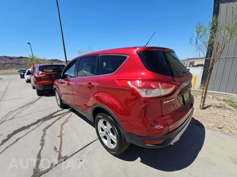 2015 Ford Escape SE – miniatura 2