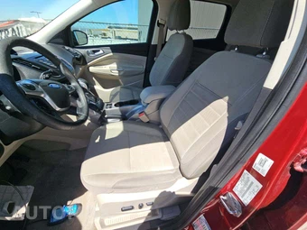 2015 Ford Escape SE – miniatura 6
