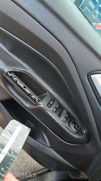 2015 Ford Escape SE - miniatura 31