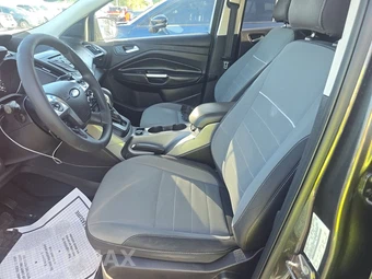 2015 Ford Escape SE - miniatura 7