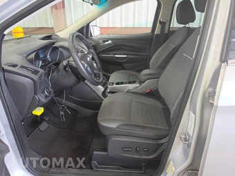 2015 Ford Escape SE - miniatura 7