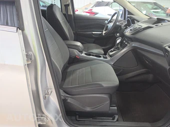 2015 Ford Escape SE - miniatura 8