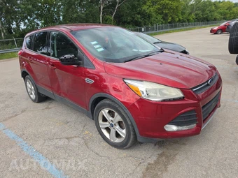 2015 Ford Escape SE – miniatura 3
